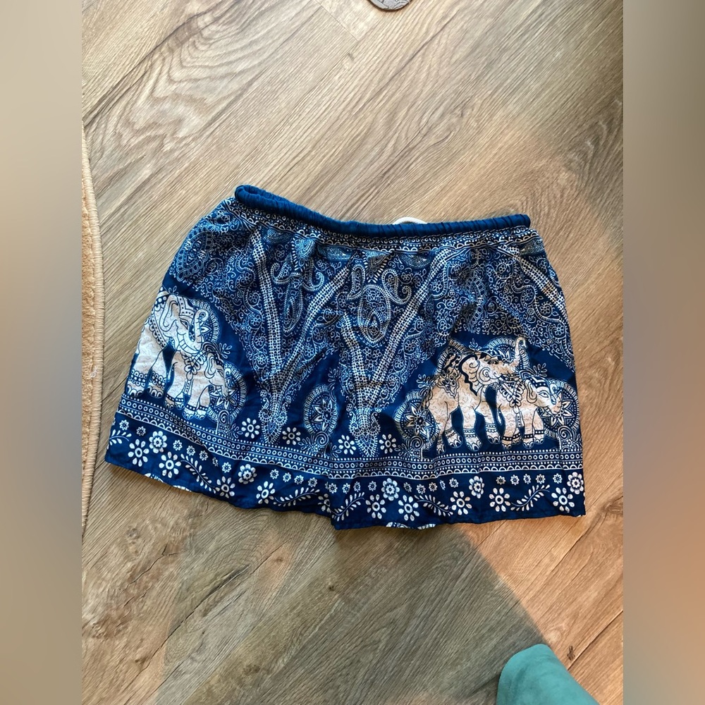 NWOT Women’s Shorts from Thailand (set of 3) - Picture 3 of 5